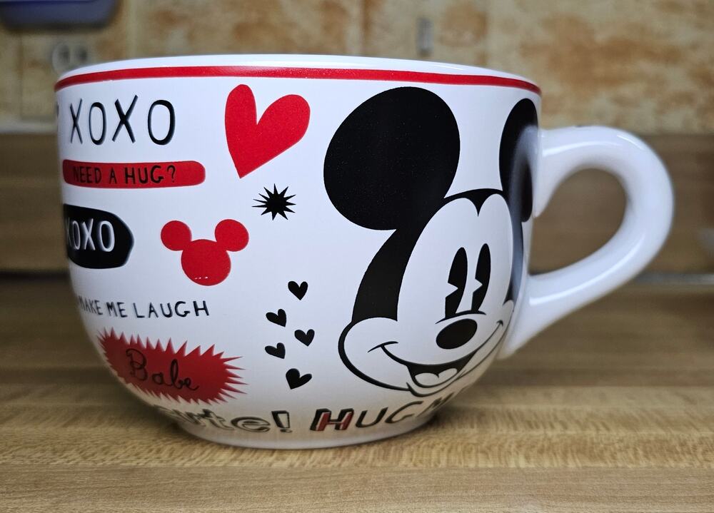 Disney Mickey & Minnie Mouse Valentine "Sweethearts" Large Ceramic Soup Mug Bowl